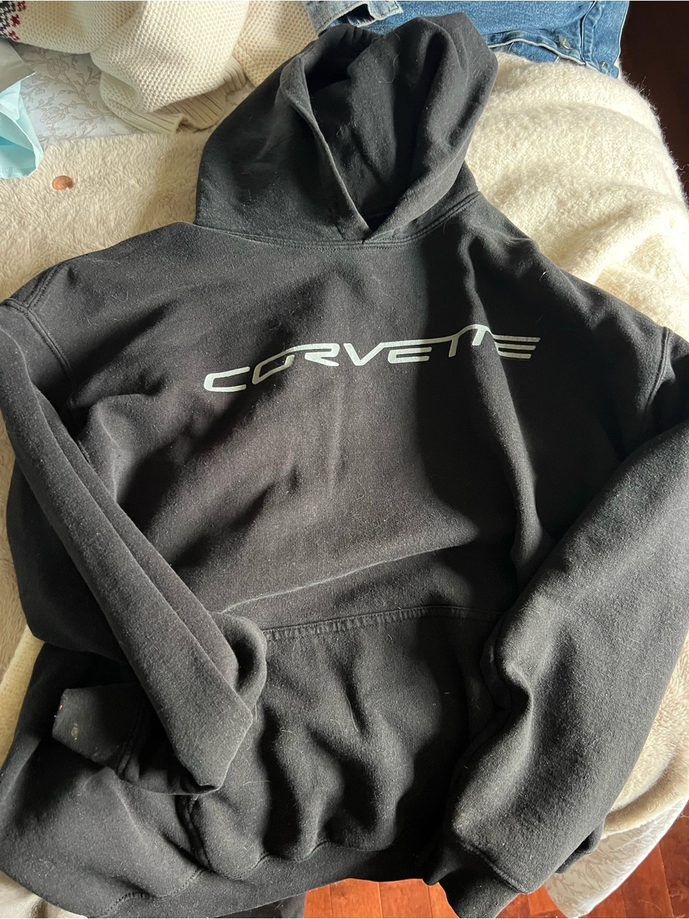 Gildan Black Hoodie with White Corvette Logo no clue what the size: guessing m/L